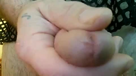 chuffmcgruff315 online show from 04-21-26, 06:12