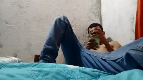 chupaculitos77 online show from 06-26-26, 03:44