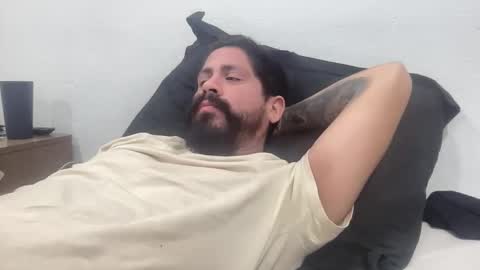 Snapshot of churris14 chatting on 02-05-26, 02:38 Alex online show from 02-05-26, 02:38