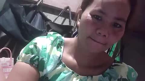 Snapshot of chuzy032094 chatting on 03-08-26, 10:35 chuzy032094 online show from 03-08-26, 10:35