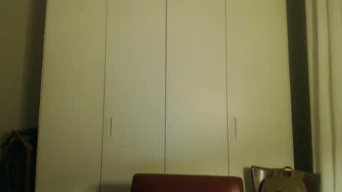 ciaoamoremio4 online show from 11-19-25, 07:47