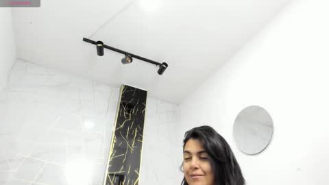 ...   ... online show from 01-12-26, 05:12