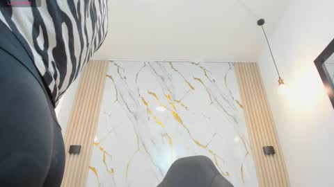 ...   ... online show from 03-07-26, 07:44