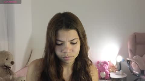 Mia online show from 01-04-25, 04:01