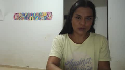 Snapshot of cielonoir04 chatting on 01-14-26, 04:29 Cielo Noir online show from 01-14-26, 04:29