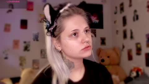 Helen and Teya online show from 04-27-26, 06:33