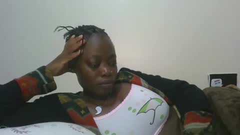 Snapshot of cilia_petite chatting on 02-07-25, 03:01 cilia petite online show from 02-07-25, 03:01