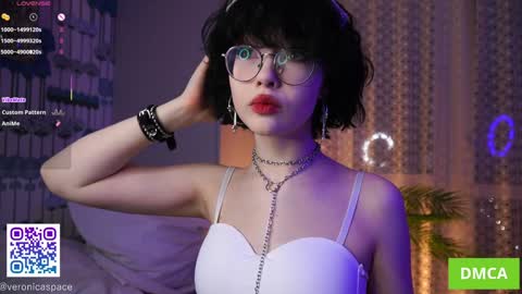   L  online show from 03-05-26, 06:26