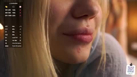 Snapshot of cinacandy chatting on 06-22-26, 07:38 L online show from 06-22-26, 07:38