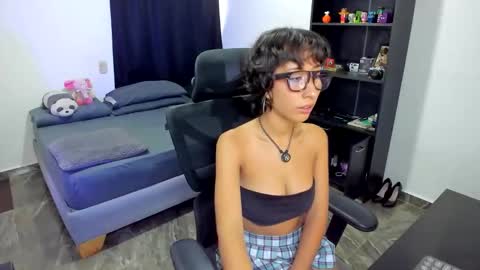Luna and Sebas  online show from 05-23-26, 09:08