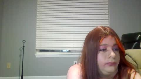 Snapshot of cincinnaticd21 chatting on 10-18-25, 06:58 cincinnaticd21 online show from 10-18-25, 06:58