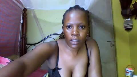Snapshot of cinddy_14 chatting on 01-03-25, 08:10 cinddy 14 online show from 01-03-25, 08:10