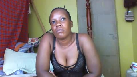 Snapshot of cinddy_14 chatting on 02-04-25, 06:36 cinddy 14 online show from 02-04-25, 06:36
