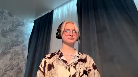 Cindi online show from 11-14-25, 05:33