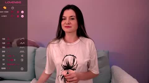Cindy    online show from 06-12-26, 06:34