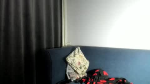 Snapshot of cindydreamflute chatting on 12-04-25, 10:51 CINDY online show from 12-04-25, 10:51