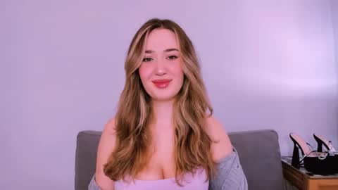 Snapshot of cindyprettywomen chatting on 05-10-26, 06:40 cindyprettywomen online show from 05-10-26, 06:40