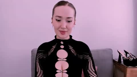 Snapshot of cindyprettywomen chatting on 06-07-26, 06:39 cindyprettywomen online show from 06-07-26, 06:39