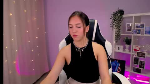 Snapshot of cindysparkl chatting on 10-05-25, 04:33 Cindy online show from 10-05-25, 04:33