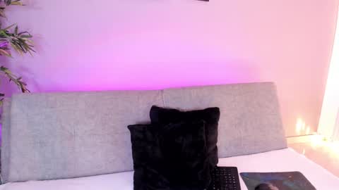 cinnamon_kyla online show from 01-25-25, 12:47