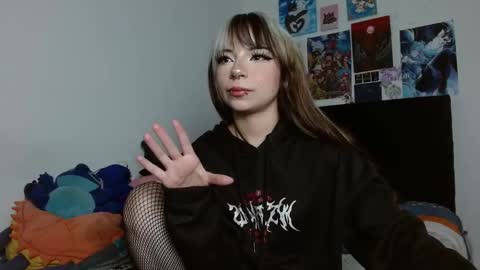 Ivy   online show from 03-04-26, 09:32