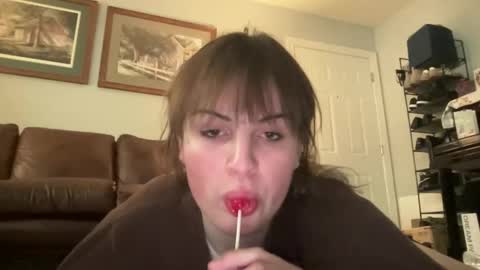 cinnamonjaxin online show from 12-19-24, 07:18