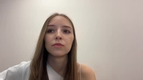 Aurora online show from 04-15-26, 03:30