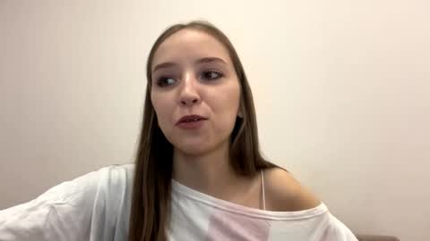 Aurora online show from 04-26-26, 03:32