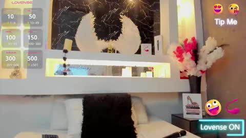 Cinthya  online show from 10-08-25, 12:14