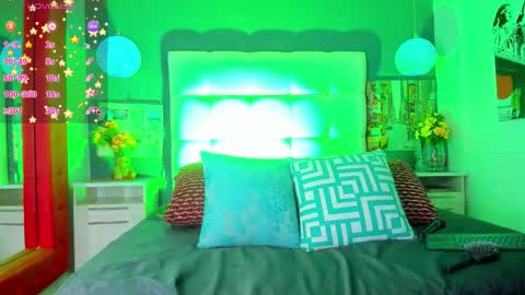 cinthya_walker1 online show from 02-01-26, 04:05