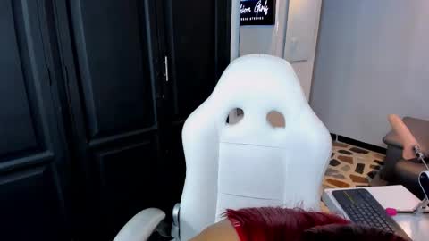 Snapshot of cintiacolins chatting on 11-07-25, 08:14 CintiaCollins online show from 11-07-25, 08:14