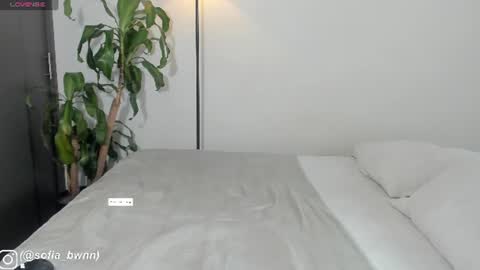 Snapshot of cintya_brown chatting on 06-26-26, 05:06 Sofia OF online show from 06-26-26, 05:06