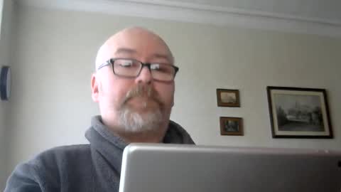 Snapshot of cip1975 chatting on 02-18-25, 12:39 cip1975 online show from 02-18-25, 12:39
