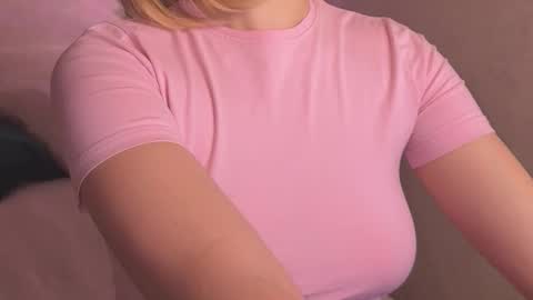 karina online show from 12-01-25, 03:39