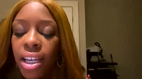 Snapshot of citygirlken chatting on 11-10-25, 06:45 citygirlken online show from 11-10-25, 06:45