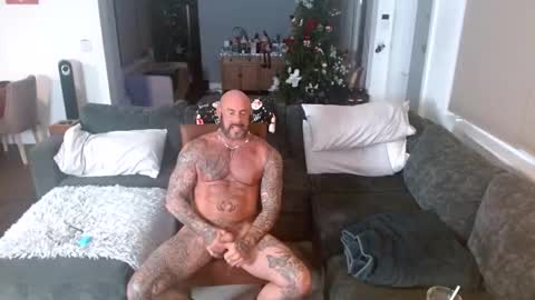 SoFLoBiHungDude online show from 12-27-24, 06:35