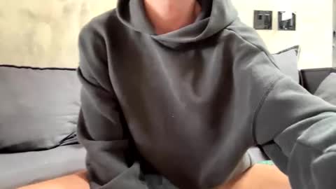 ckeefer96 online show from 10-18-25, 07:36