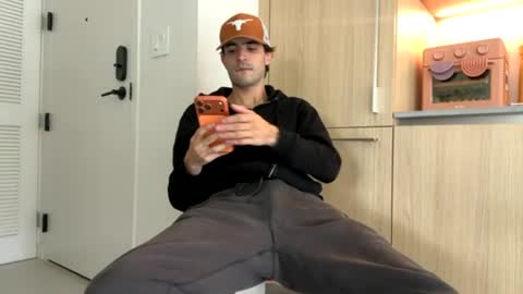 ckeefer96 online show from 06-27-26, 04:12