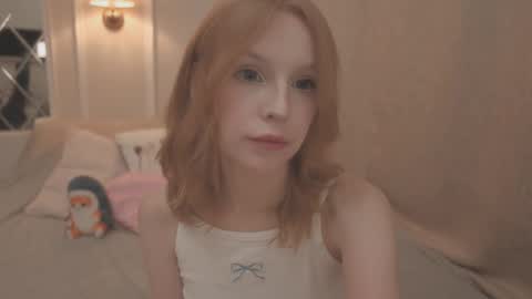 Snapshot of claire_bennett chatting on 10-09-25, 01:03 Claire Bennett online show from 10-09-25, 01:03