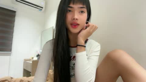 claire_siroksi online show from 07-27-26, 11:06