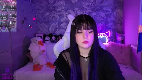 Snapshot of clairefaers chatting on 10-12-25, 05:01 Claire Faers online show from 10-12-25, 05:01