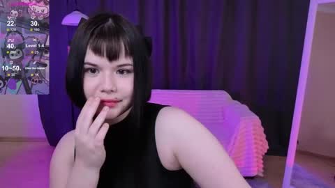 Claire Faers online show from 04-22-26, 02:25