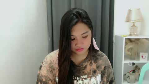 CLAIRE online show from 02-25-26, 05:22