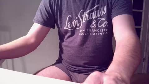 clamshive7 online show from 12-01-25, 06:07