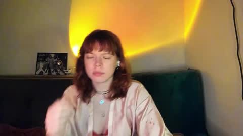 Snapshot of clancyosbourne chatting on 12-05-24, 01:03 Clancy online show from 12-05-24, 01:03