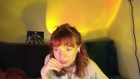 Snapshot of clancyosbourne chatting on 12-06-24, 01:07 Clancy online show from 12-06-24, 01:07