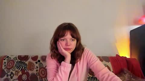 Snapshot of clancyosbourne chatting on 01-04-25, 02:03 Clancy online show from 01-04-25, 02:03