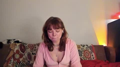 Snapshot of clancyosbourne chatting on 01-19-25, 11:00 Clancy online show from 01-19-25, 11:00