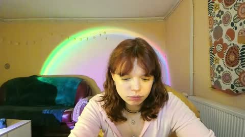 Snapshot of clancyosbourne chatting on 02-06-25, 01:27 Clancy online show from 02-06-25, 01:27
