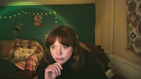 Snapshot of clancyosbourne chatting on 02-19-25, 09:58 Clancy online show from 02-19-25, 09:58